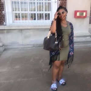 Meet your Posher, Shakyra